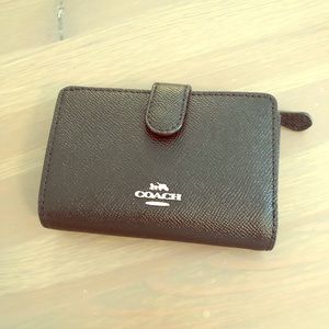 Coach Bi-Fold Walley